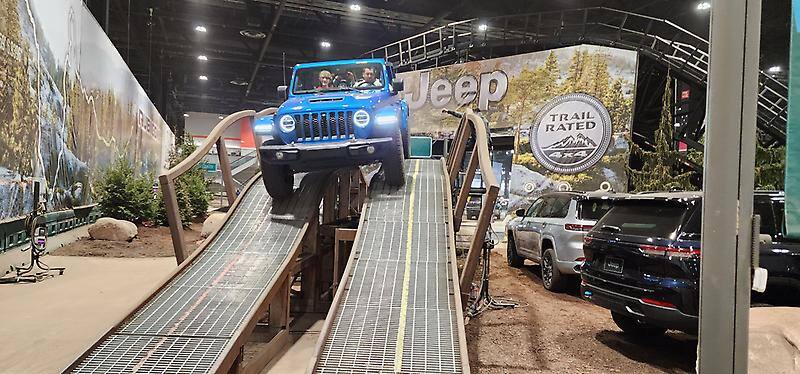 camp jeep ramp