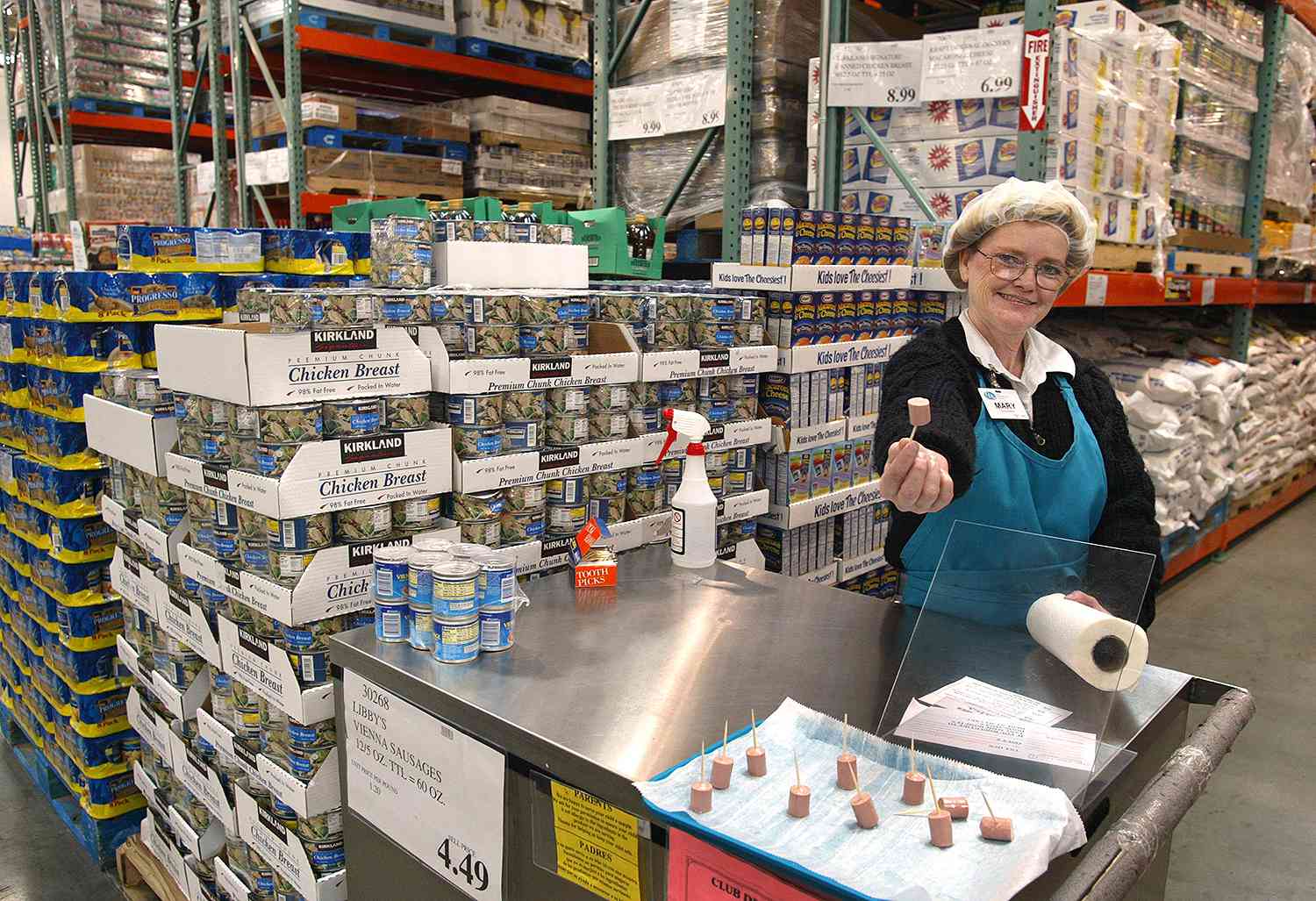 costco-samples-bb9df2a9c4d34a02a70ea0fd04c7647f
